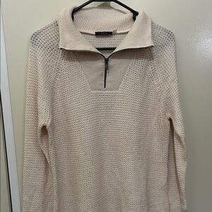 RDI Cream V-Neck Sweater